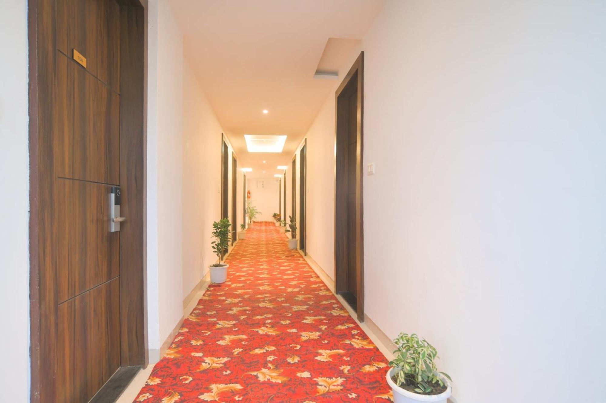 Hotel O Rudraksh อินดอร์ ภายนอก รูปภาพ
