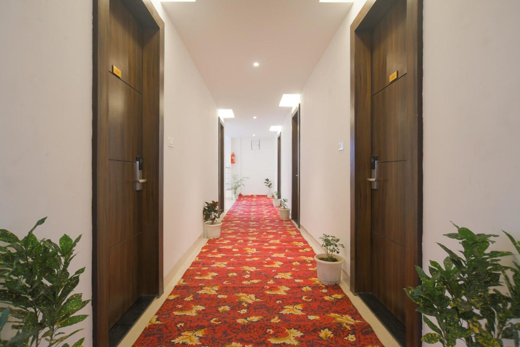 Hotel O Rudraksh อินดอร์ ภายนอก รูปภาพ